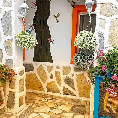 Sade Boutique Hotel 3*